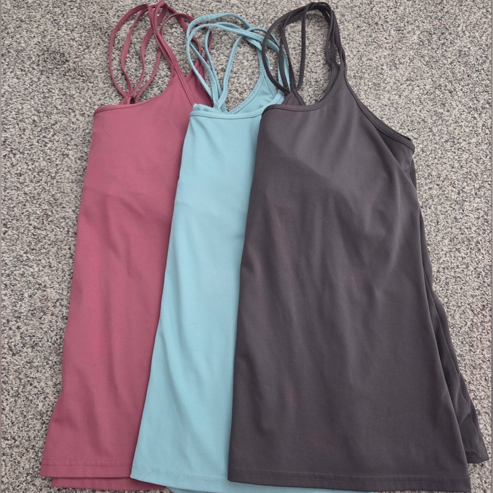 Old Navy Go Dry Tank Top Bundle